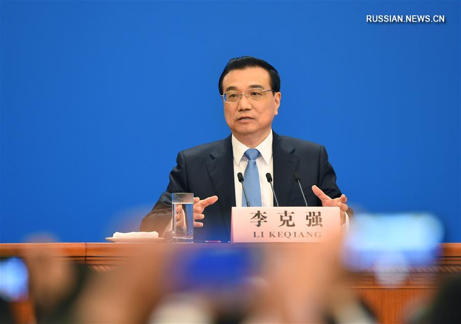 Ли Кэцян: Китай оптимистически смотрит на перспективы развития китайско-американских отношений