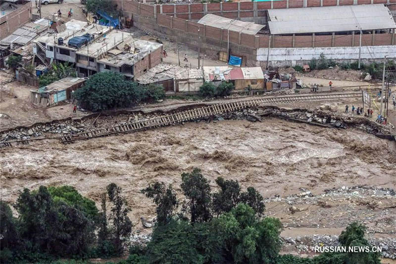 Перу страдает от ливней и наводнений, спровоцированных Эль-Ниньо