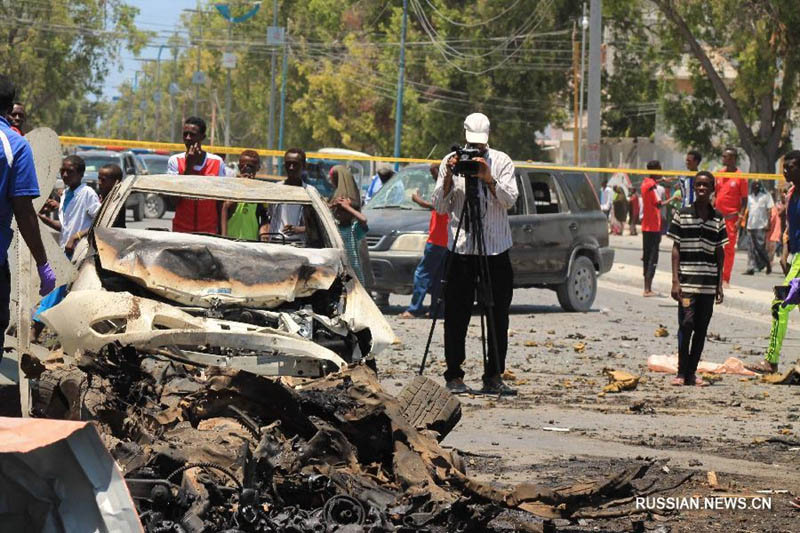 Жертвами теракта у гостиницы в столице Сомали стали 6 человек