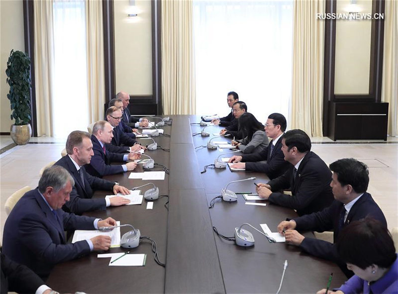 Чжан Гаоли в российской столице провел встречу с президентом России Владимиром Путиным. (Синьхуа)
