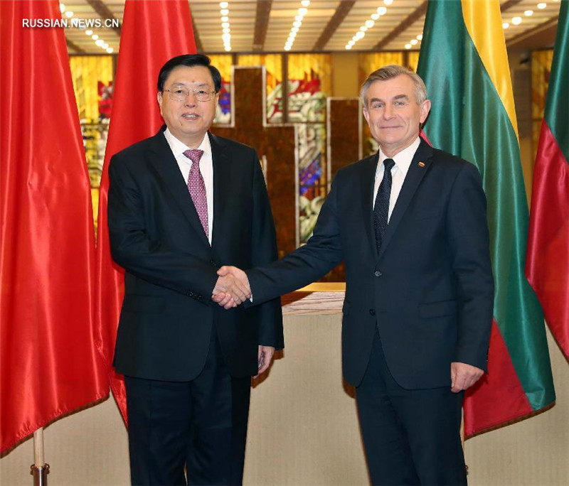 Чжан Дэцзян провел встречу с председателем парламента Литвы