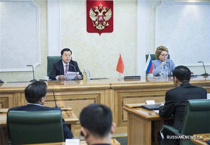 Чжан Дэцзян принял участие в 3-м заседании Китайско-российской межпарламентской комиссии по сотрудничеству