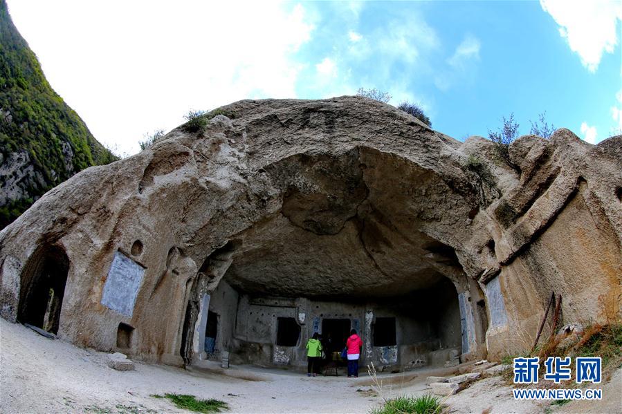 Малоизвестная каменная пещера династии Северная Вэй