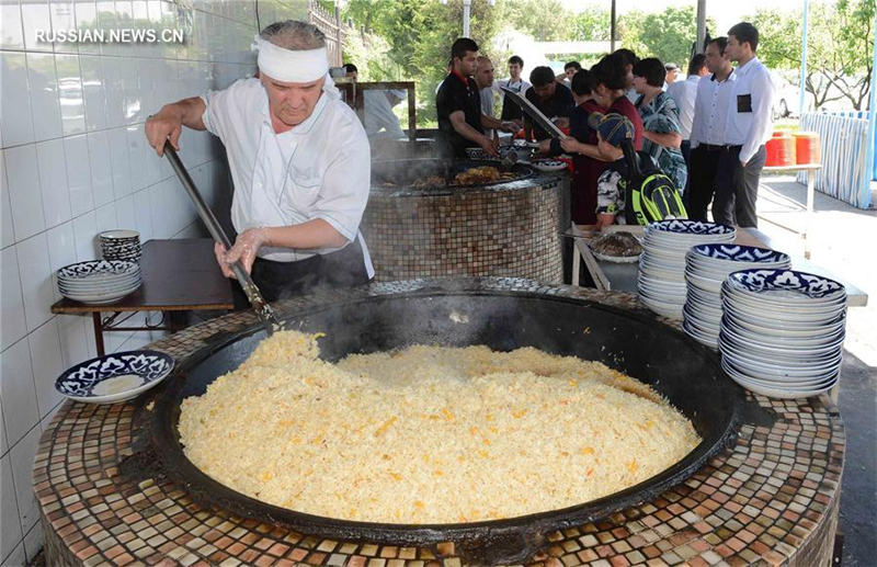 Сокровища мировой кулинарии -- Узбекский плов