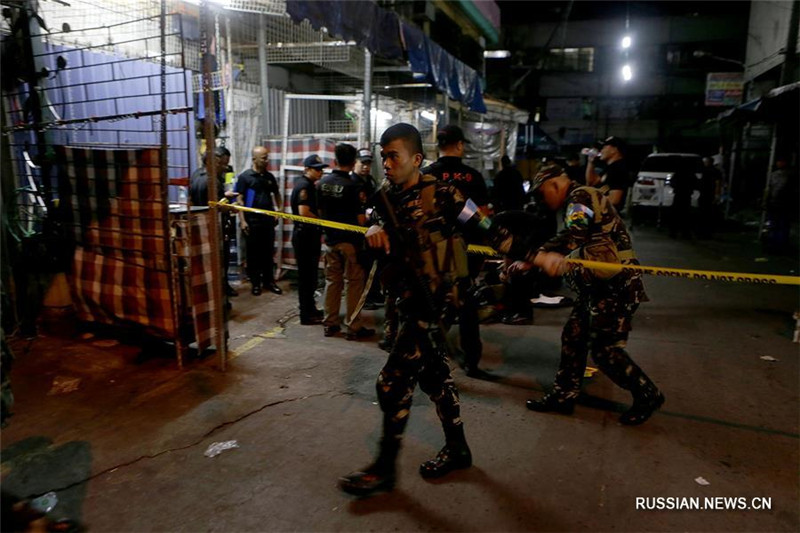 Жертвами взрывов в столице Филиппин стали два человека