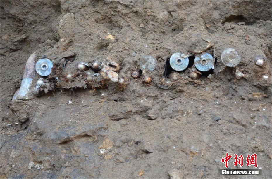 В провинции Хубэй обнаружено более 50 снарядов