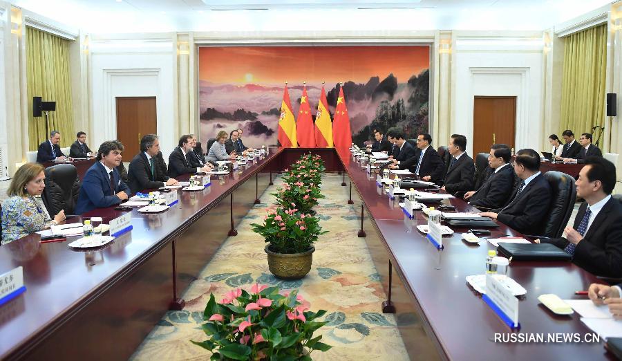 Ли Кэцян встретился с премьер-министром Испании М. Рахоем