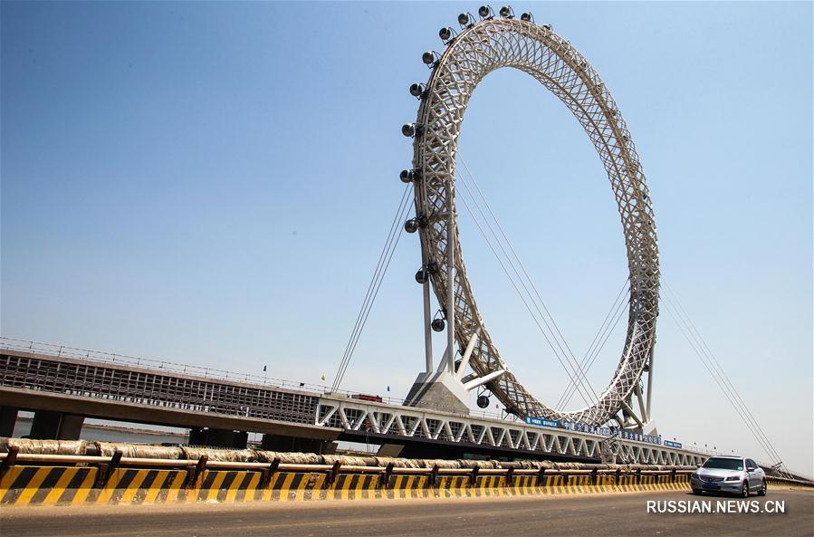 Необычное колесо обозрения появилось в городе Вэйфан провинции Шаньдун