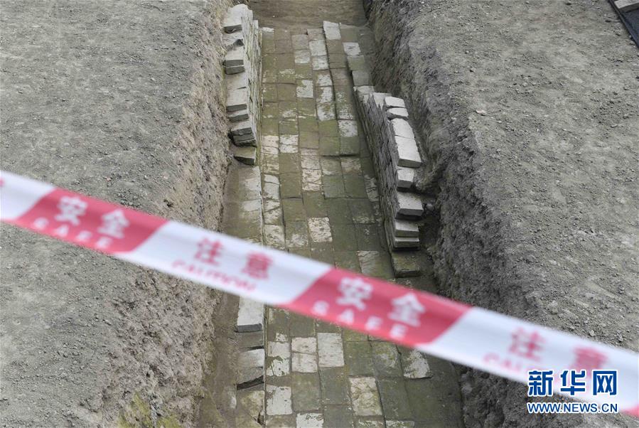 В центре Чэнду обнаружены руины знаменитого древнего монастыря