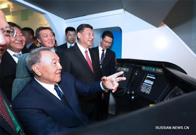 Си Цзиньпин совместно с Н. Назарбаевым посетил ЭКСПО-2017 в Астане