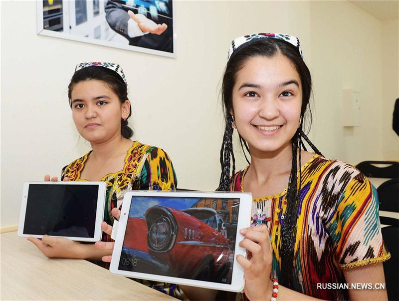 Компания Huawei внедряет концепцию смарт-класса в общеобразовательных школах Узбекистана