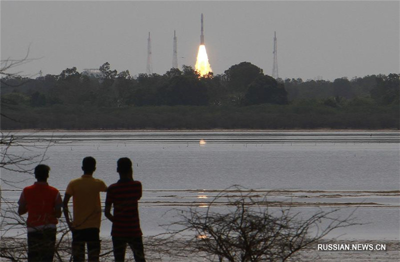 Индия запустила на околоземную орбиту спутник дистанционного зондирования Земли и 30 наноспутников