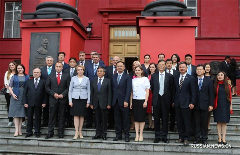 Заседание подкомиссии по вопросам сотрудничества в области образования Украины и КНР прошло в Киеве