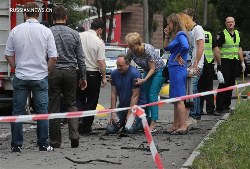 При взрыве автомобиля в Киеве погиб сотрудник разведки министерства обороны Украины