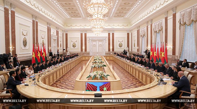 Лукашенко: дружественные отношения Беларуси и Вьетнама выходят на качественно новый уровень
