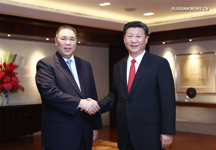 Си Цзиньпин встретился в Сянгане с главой администрации САР Аомэнь Цуй Шианем