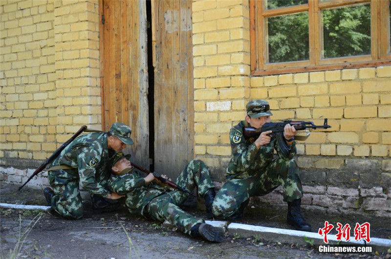 Совместные китайско-белорусские антитеррористические учения "Единый щит - 2017" прошли в пригороде Минска
