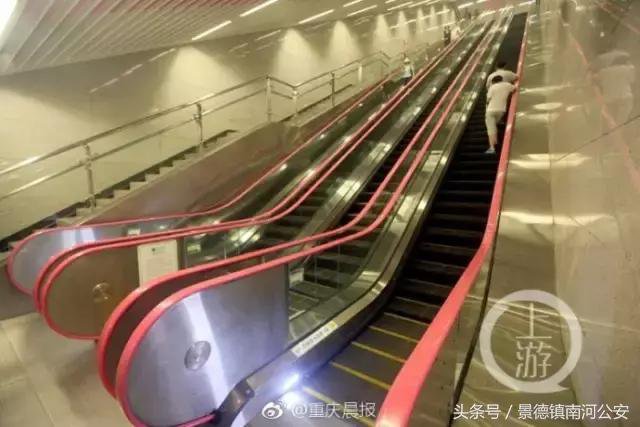 Самая глубокая станция метро появилась в Чунцине