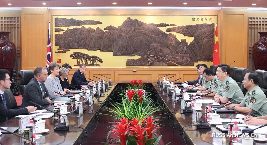 Чан Ваньцюань встретился с советником премьер-министра Великобритании по национальной безопасности М.Седвиллом