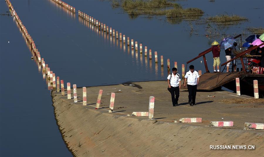 Автодорога в Юнси скрылась под водой