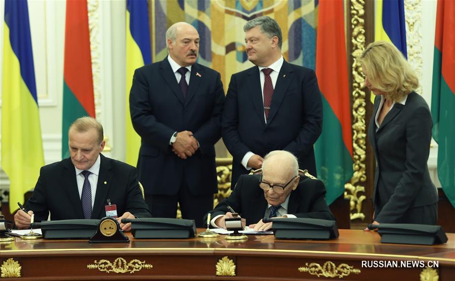 Президент Беларуси Александр Лукашенко посетил Украину с официальным визитом