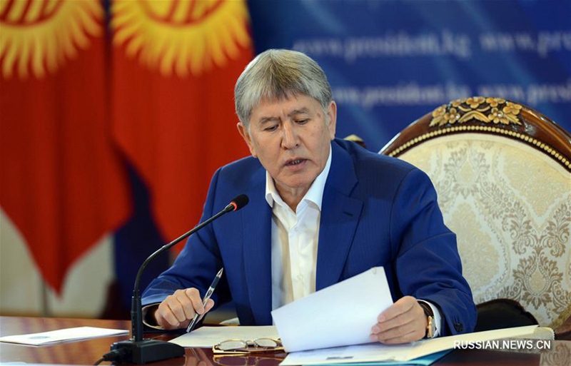 Президент Кыргызстана встретился с журналистами