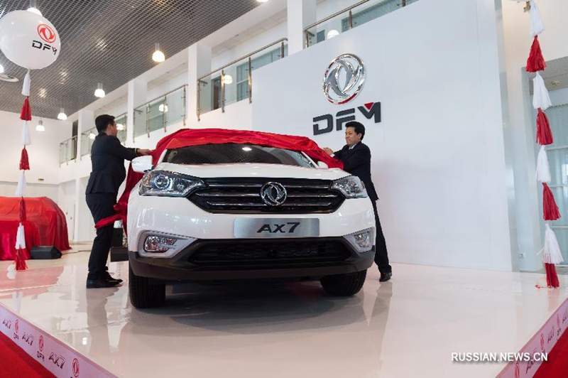 Китайский автопроизводитель Дунфэн открыл флагманский дилерский центр в Москве