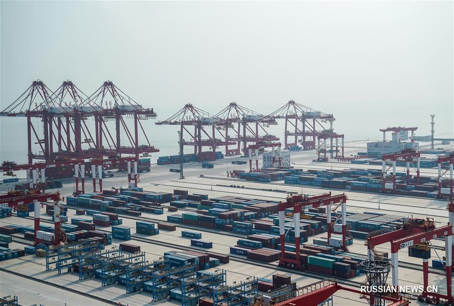 Крупнейший в мире автоматический контейнерный терминал будет пущен в эксплуатацию в конце года