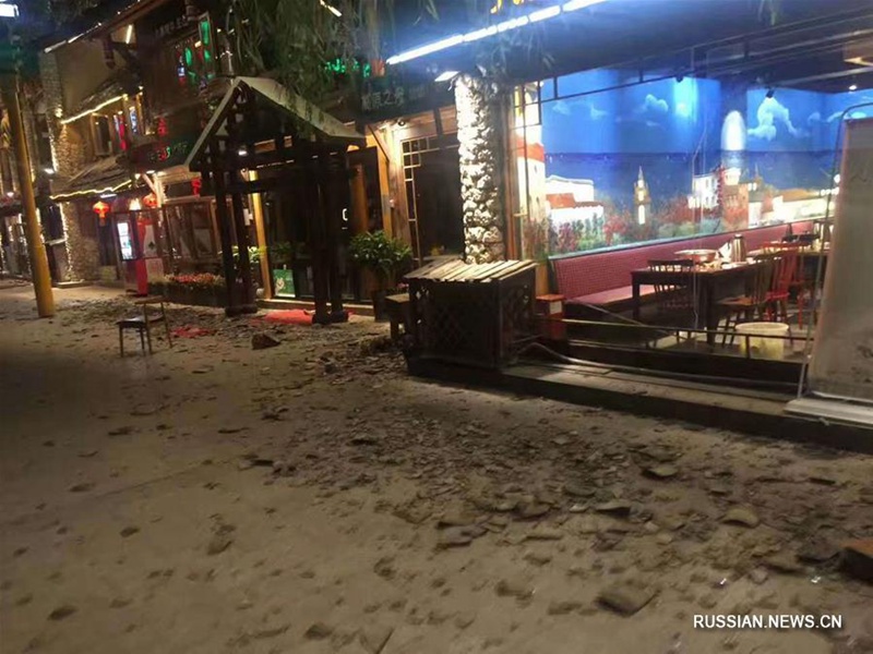 Землетрясение магнитудой 7,0 произошло в уезде Цзючжайгоу провинции Сычуань