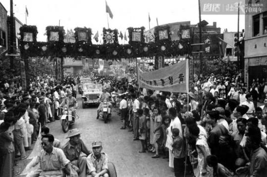 3 сентября 1945 года в Чунцине прошел беспрецедентный по масштабам парад Победы.