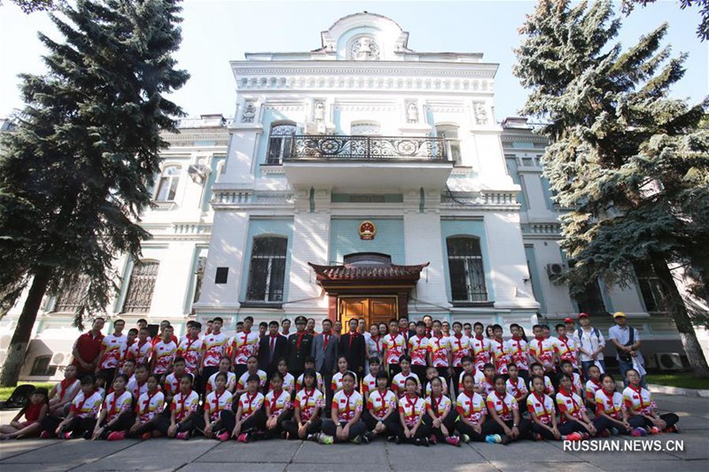 В Киеве открылся китайско-украинский лагерь для юных любителей спортивной радиопеленгации