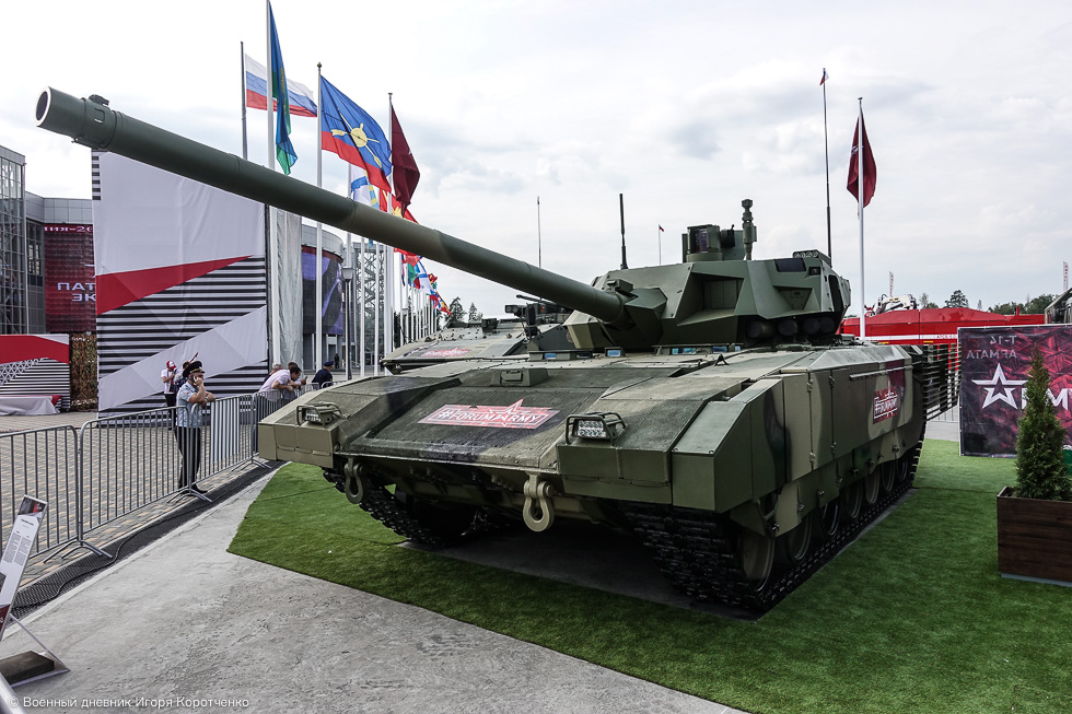 Новейшие фотографии российского танка "Армата"