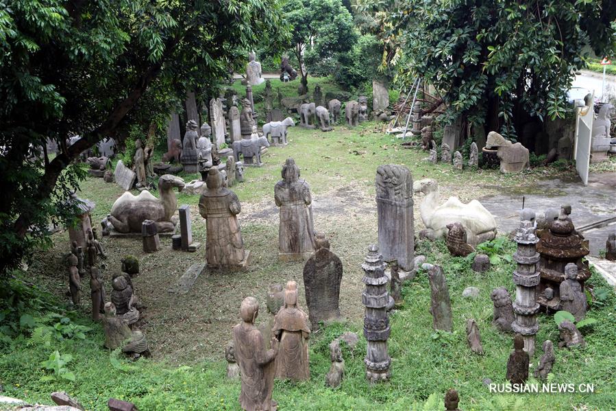 Коллекционер из Сянгана сохраняет древние каменные скульптуры
