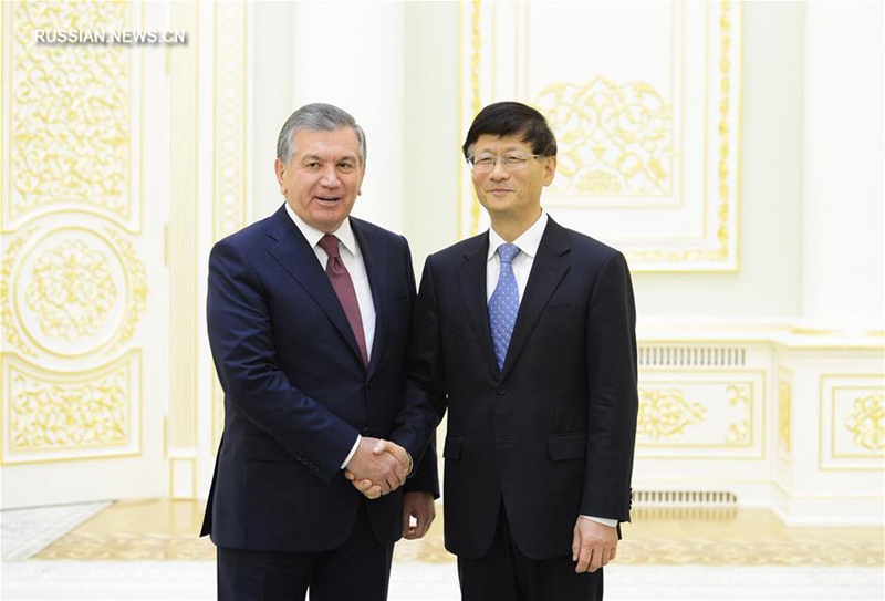 Мэн Цзяньчжу посетил Узбекистан
