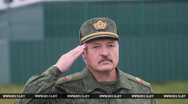 "Отработали с высоким качеством" - Лукашенко оценил итоги учения "Запад-2017"