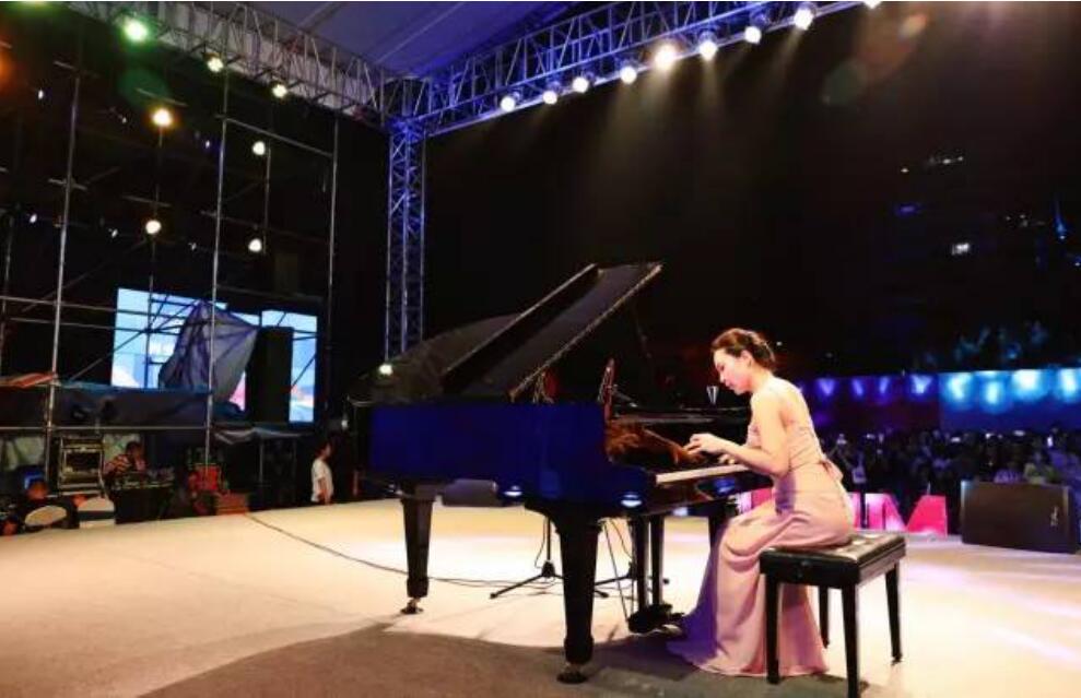 В Сиане прошел Первый музыкальный фестиваль – 2017, организованный Зоной освоения новых высоких технологий 