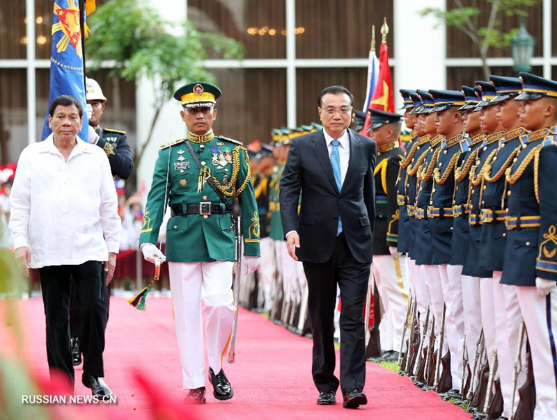 Ли Кэцян провел переговоры с президентом Филиппин Р.Дутерте