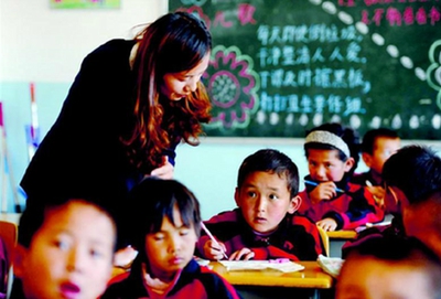В китайском Синьцзяне вводится бесплатное образование на 15 лет