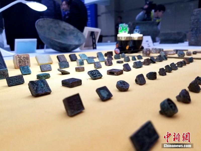В китайском городе Сяньян раскрыто преступление по незаконным раскопкам древних курганов 