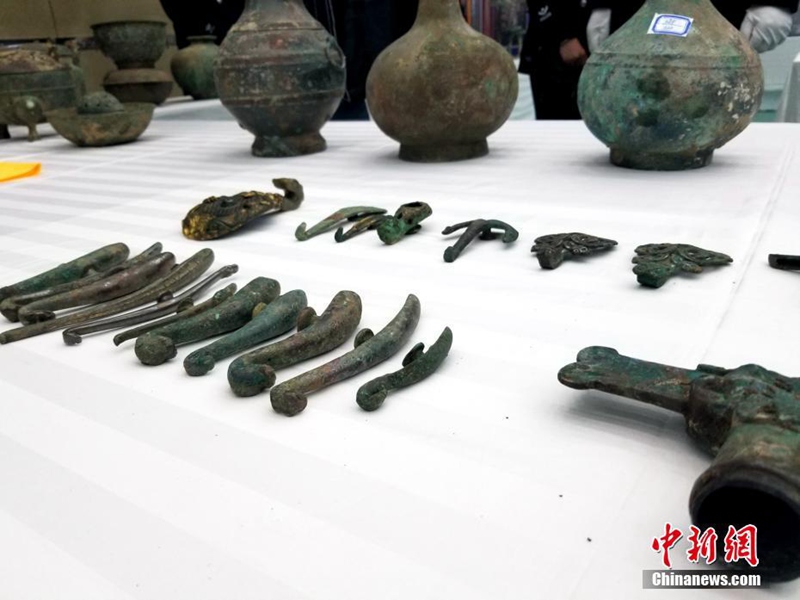 В китайском городе Сяньян раскрыто преступление по незаконным раскопкам древних курганов 