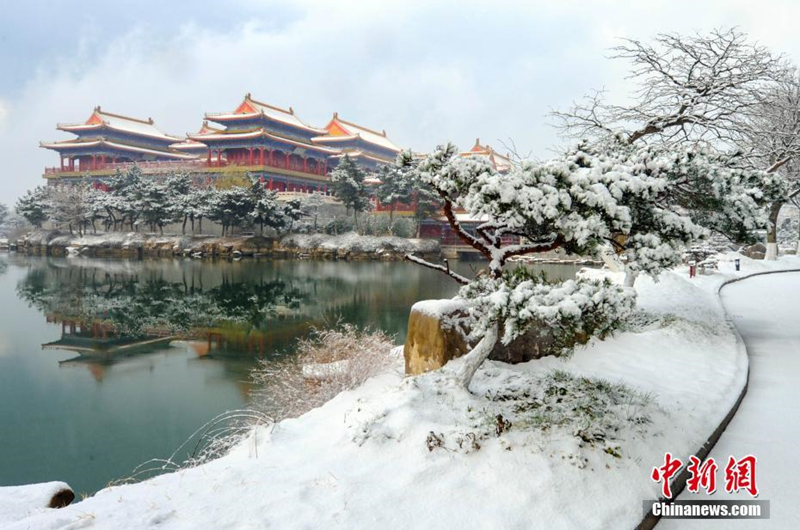 Прекрасные снежные пейзажи в Пэнлае провинции Шаньдун