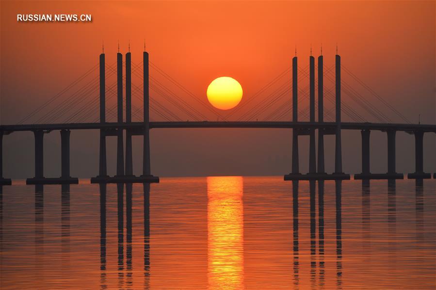 Самый протяженный в мире мост через морской залив