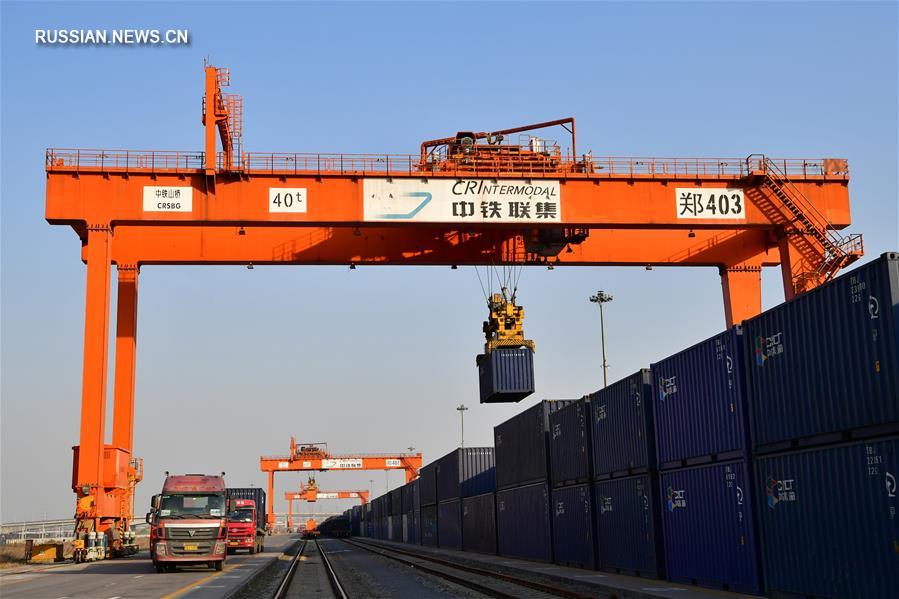 Между Чжэнчжоу и Европой отправлено 1000 грузовых поездов