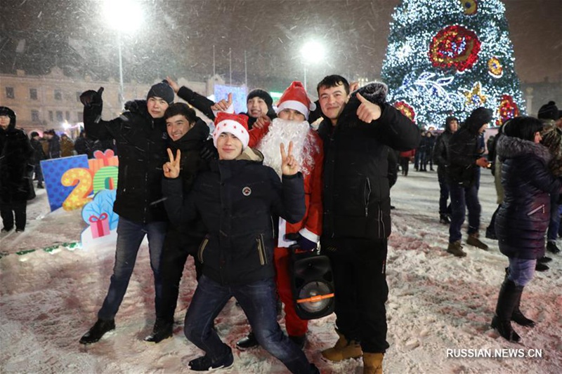 Жители Владивостока встречают 2018 год