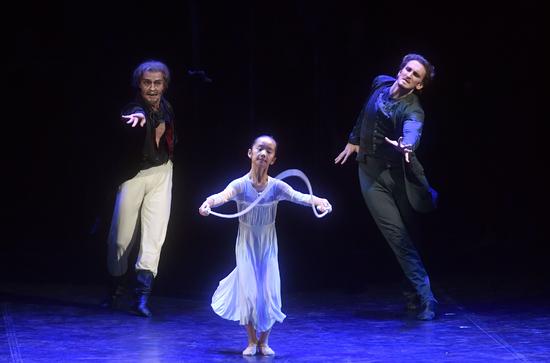 Балетный спектакль «Братья Карамазовы» прошел в Пекине