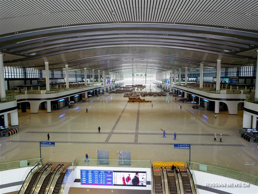 Завершен первый этап строительства Западного вокзала города Чунцин