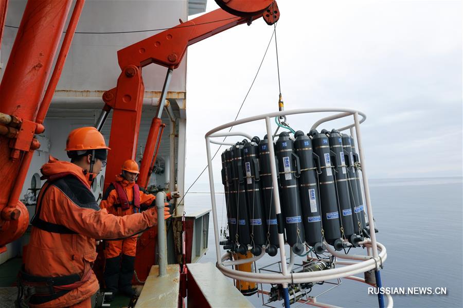 Китайские ученые начали серию специальных исследований в антарктическом море Росса