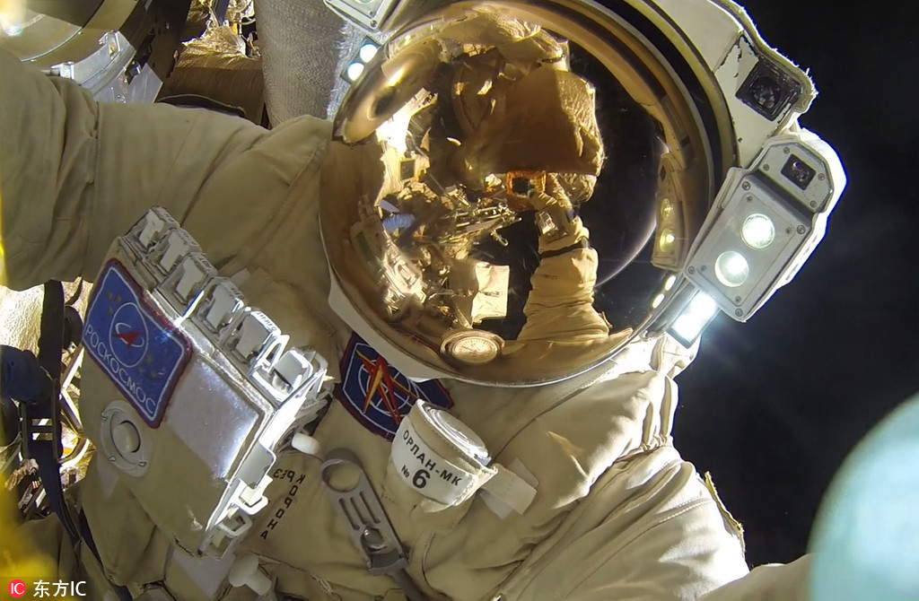 Космонавты Мисуркин и Шкаплеров побили российский рекорд пребывания в открытом космосе
