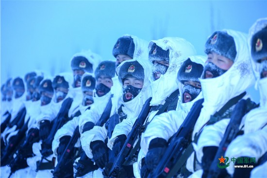 Тренировки китайских солдат при -30℃