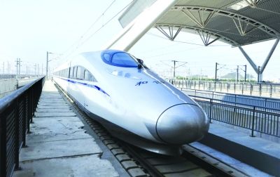 Укачивание в швейцарском поезде побудило китайского инженера к повышению устойчивости китайских высокоскоростных поездов
